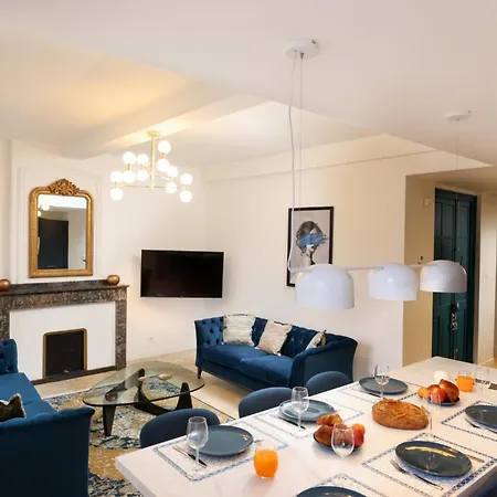 L'art De Gambetta Conciergeriedamecarcas Apartment Carcassonne